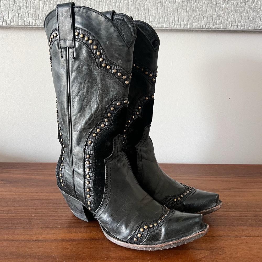 Idyllwind Walk This Way Leather Western Studded Boots Snip Toe Womens Size 9